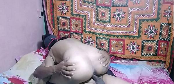 Village Bhabhi Spreading Legs Wide Fucked To Get Pregnant